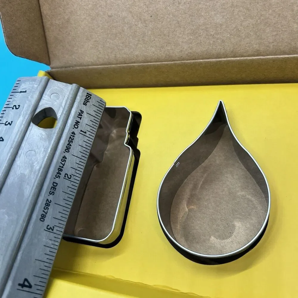 BRAND NEW doTERRA Essential Oil Cookie Cutters  bottle drop science rain